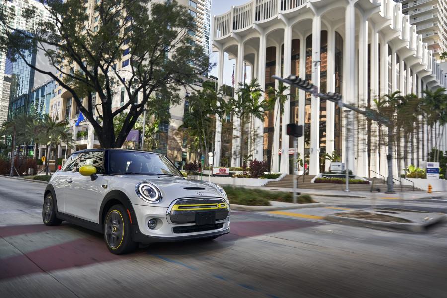  Mini Cooper SE (F56) 2020 года  (NA) (фото 147 из 342)